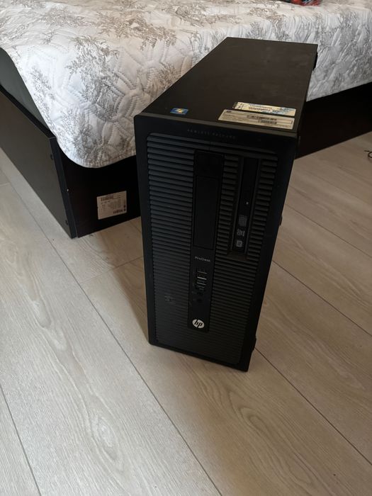 Евтин Комютър (HP)