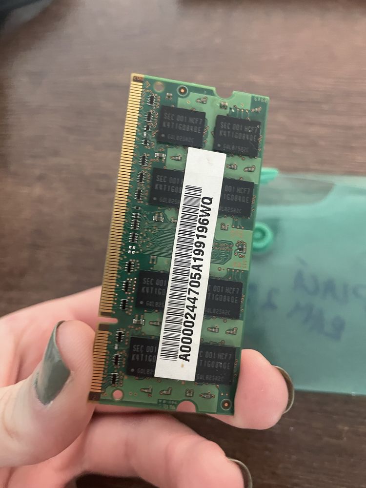 placuta ram 2gb noua