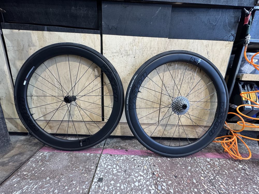 Vision Metron SL45 disc // Shimano