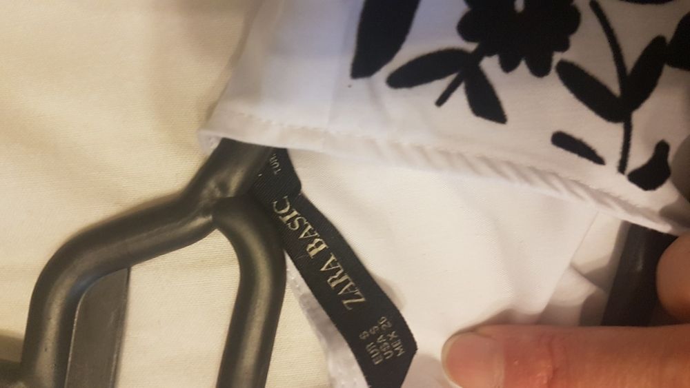 Zara top, nou cu eticheta.