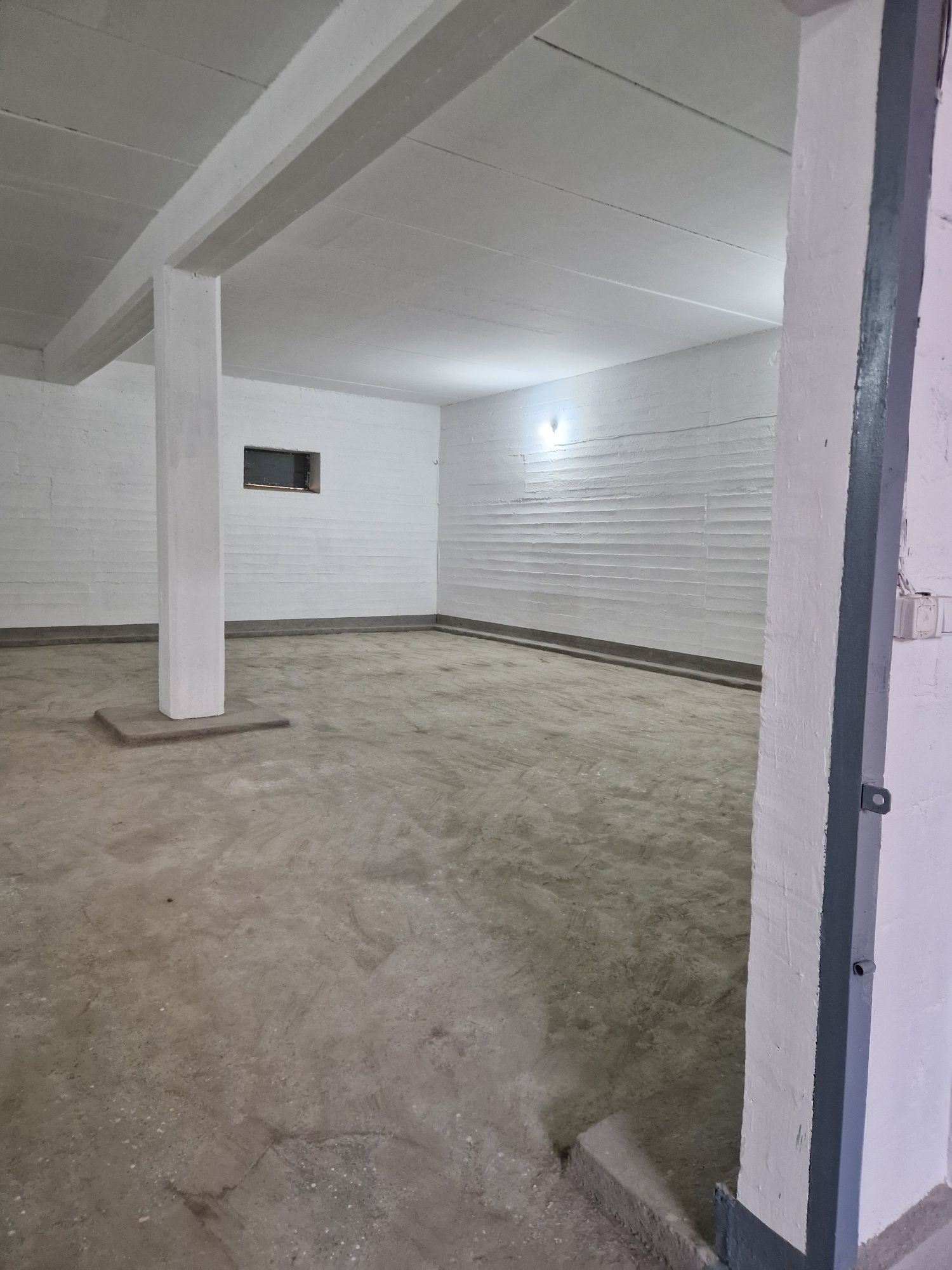 Аренда складов 1500 м²