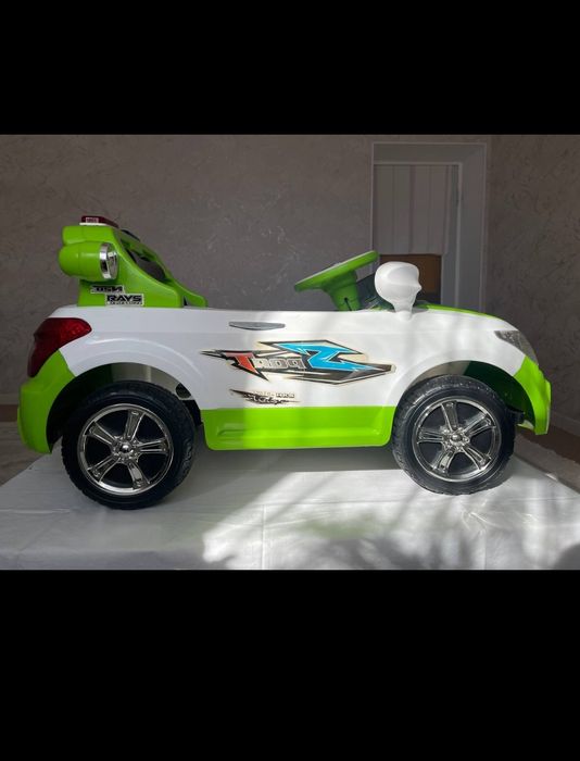 Детская электрическая  машина