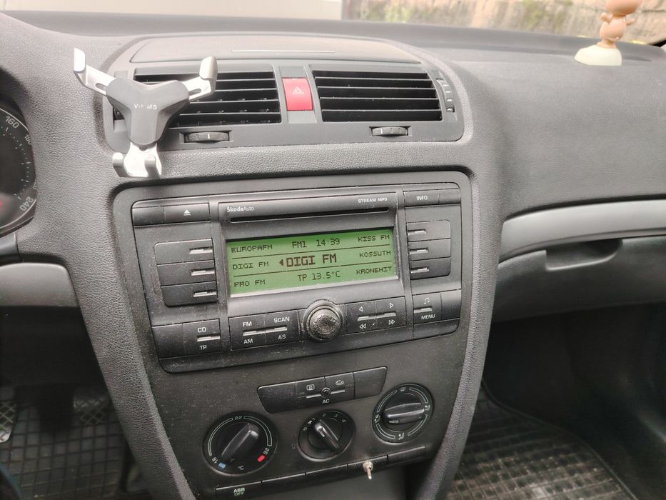 Scoda octavia 1.6 mpi. +gpl