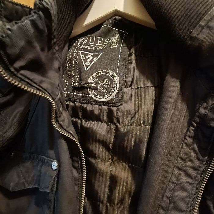 Geaca Guess impermeabila