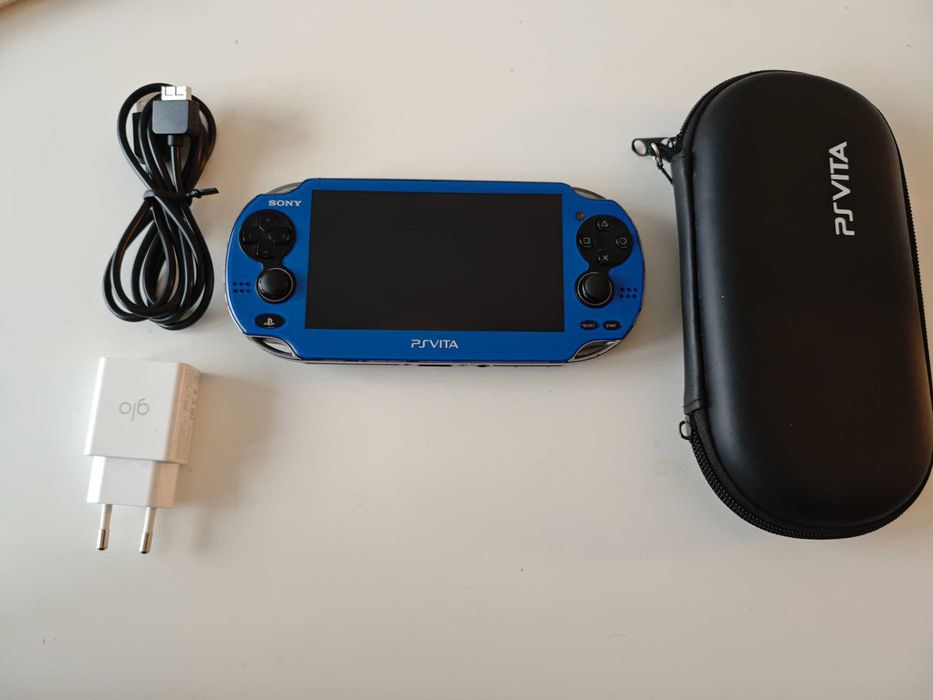 Sony PS Vita 1000 - качени игри