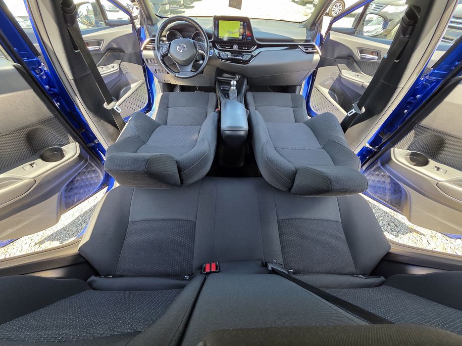 Toyota C-HR Hybrid //Rate//