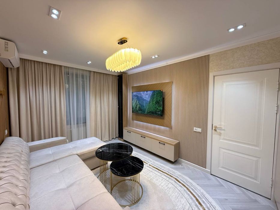 Космонавты Юнус Раджаби 1/3/4 новый евро пемонт