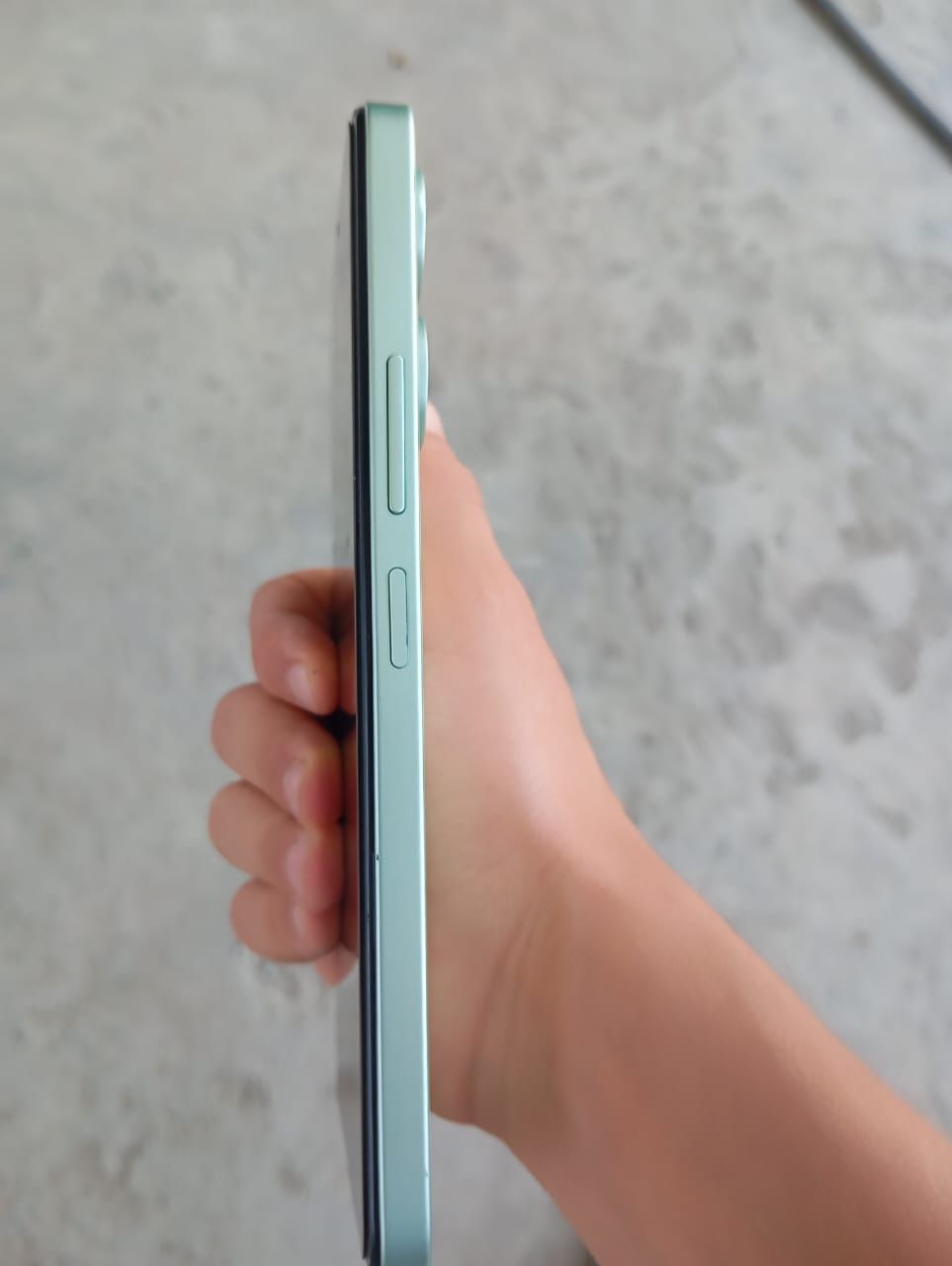 Redmi 13c 128gb.