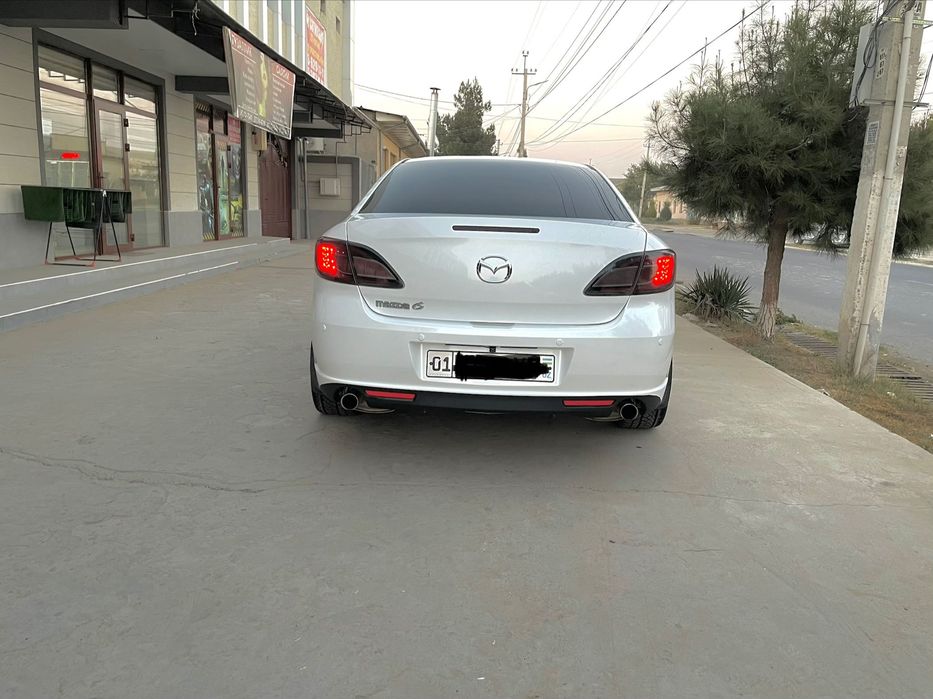 Mazda zoom zoom 6