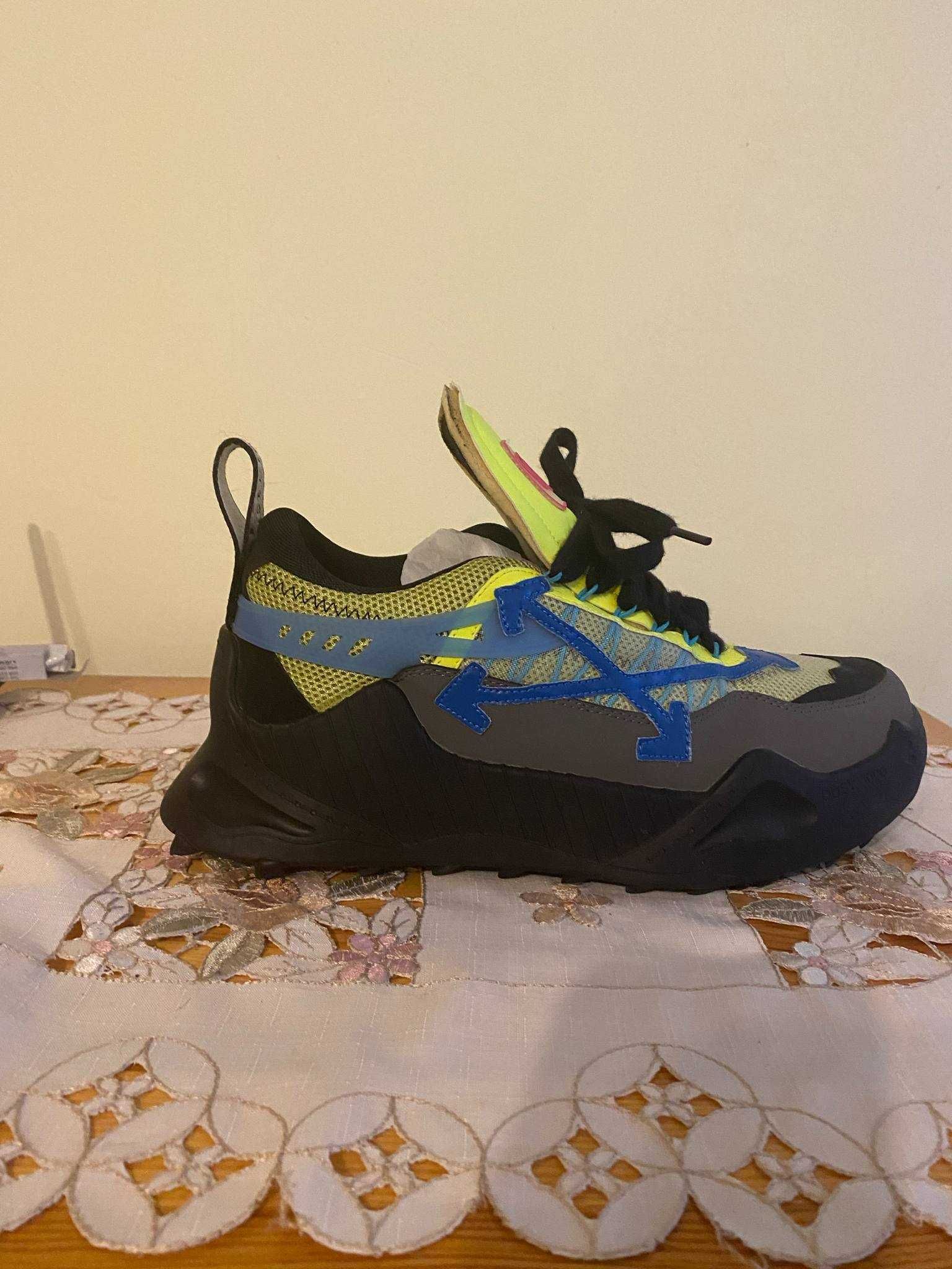 Нови маратонки OFF-WHITE 41 номер