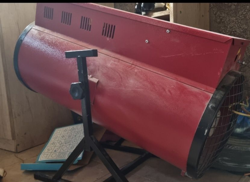 Электрическая  тепловая пушка.