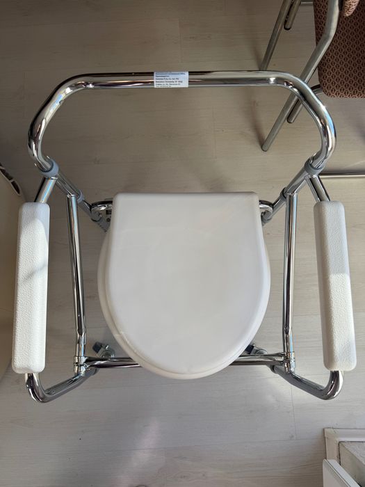 Тоалетен стол 3в1