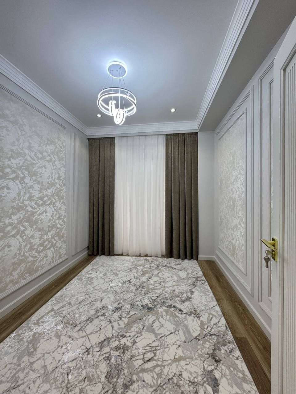 ЖК Дипломат от Хон Сарой 2в3/6/16, 55м²+25м². Ор-р: Посольство США