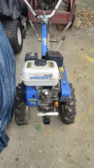 Motocultor de vânzare