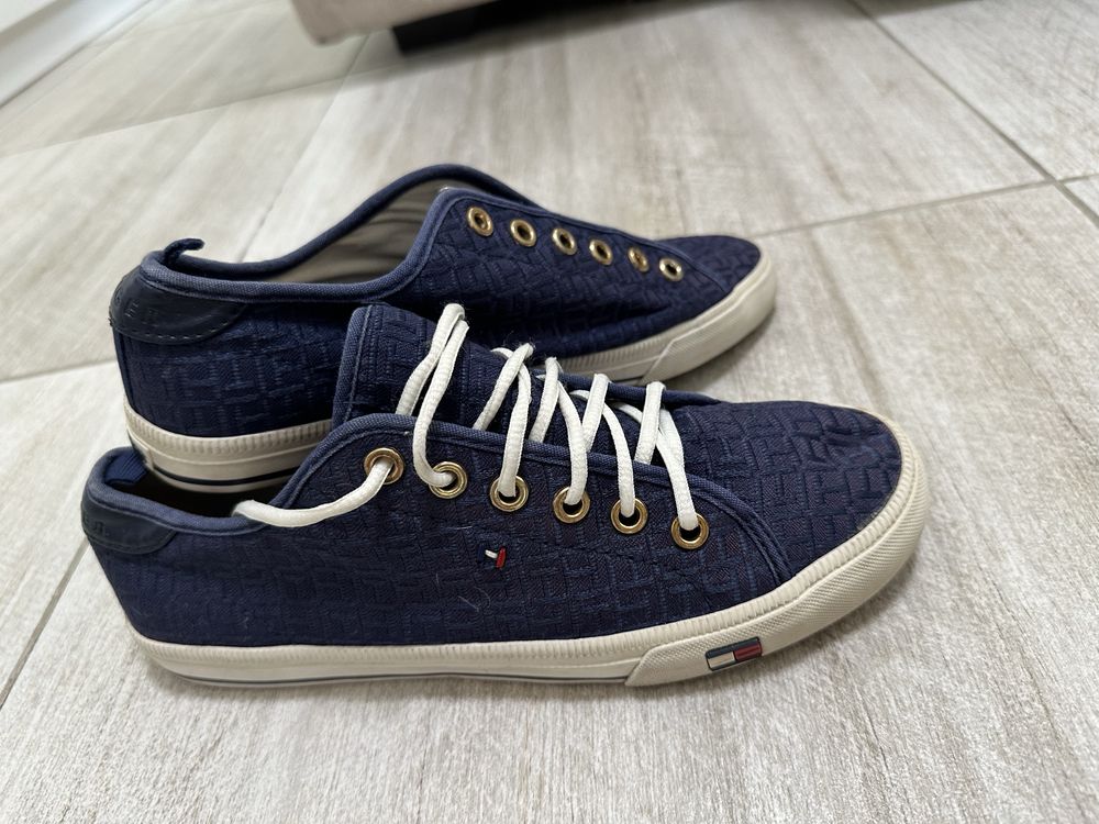 TOMMY HILFIGER кеды- слипоны