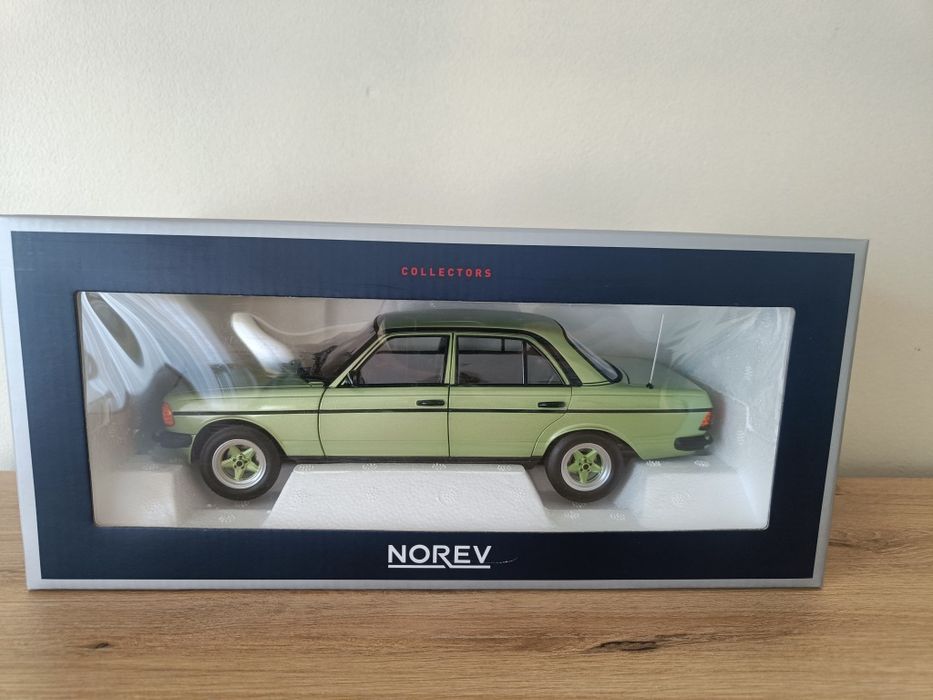 Mercedes 123, Norev 1:18
