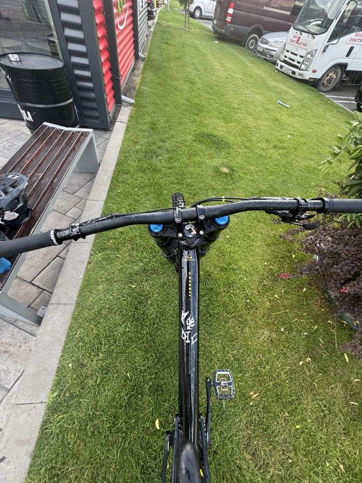 vand bicicleta downhill mondraker summum r 2022