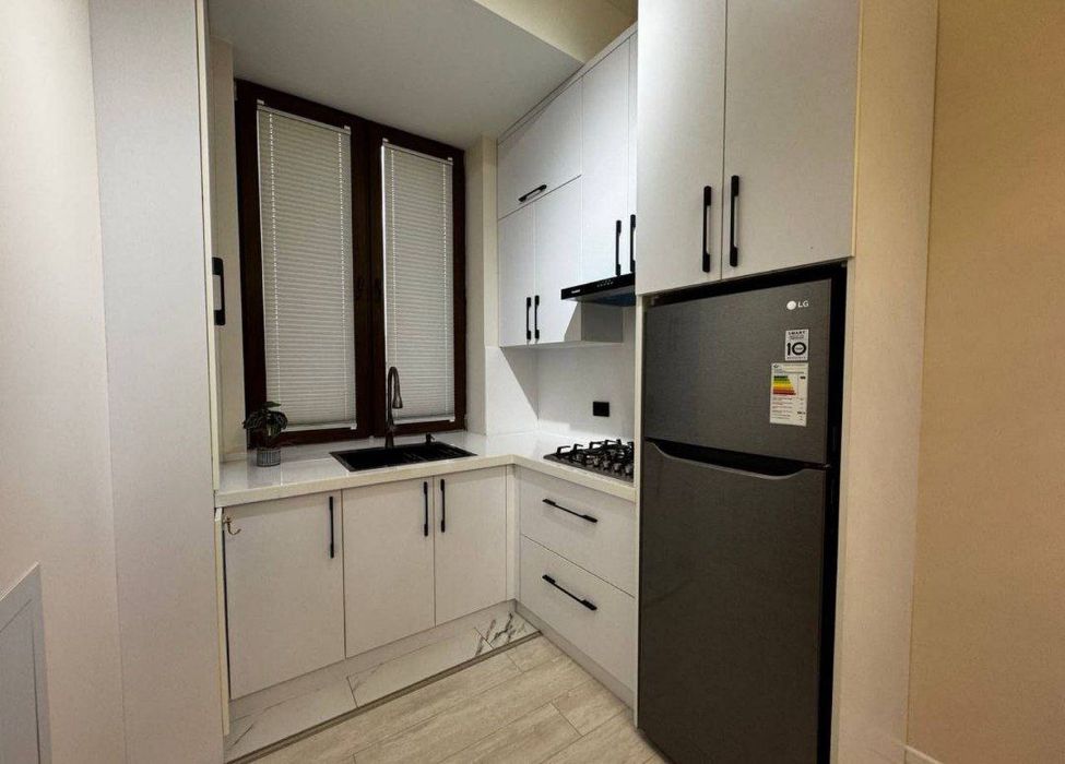 Продается 2/7/10 квартира в ЖК Poytaht Gavhari, Ц2, Юнусабад