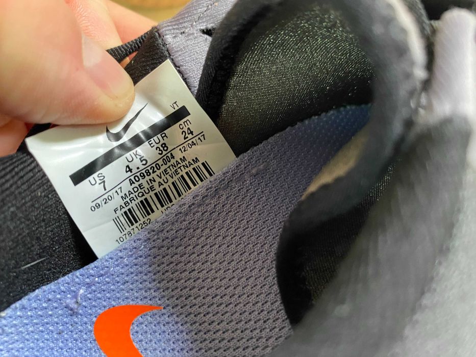 ''Nike Odyssey React''оригинални маратонки 37.5 номер