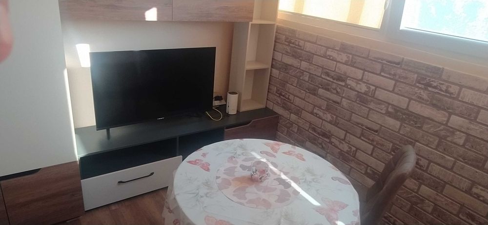 Дава се под наем Ателие в Варна, Общината - 18 кв.м за 30.6 € - Снимка #10
