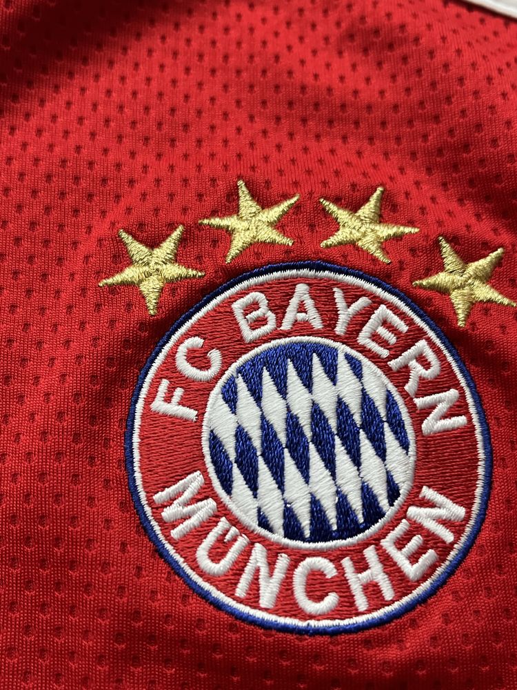 ADIDAS - Bayern Munchen : Байерн сезон 2009/2010  размер М / Оригинал