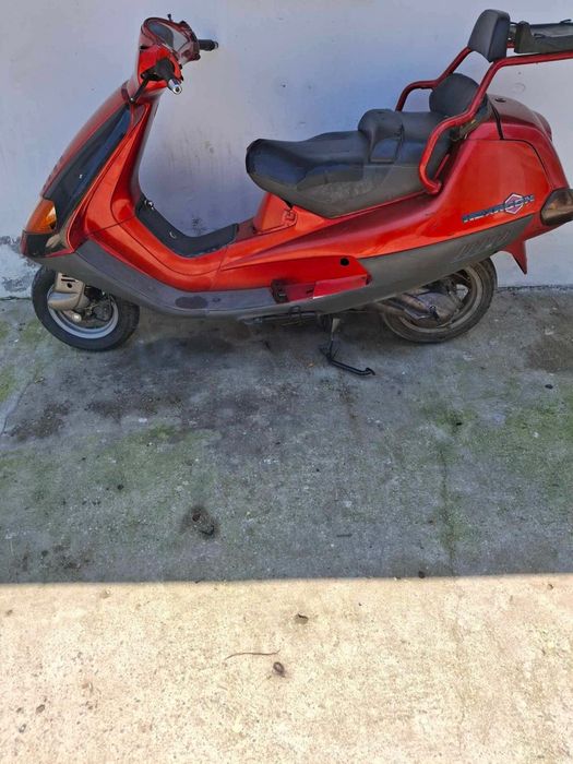 Vand scuter piaggio hexagon
