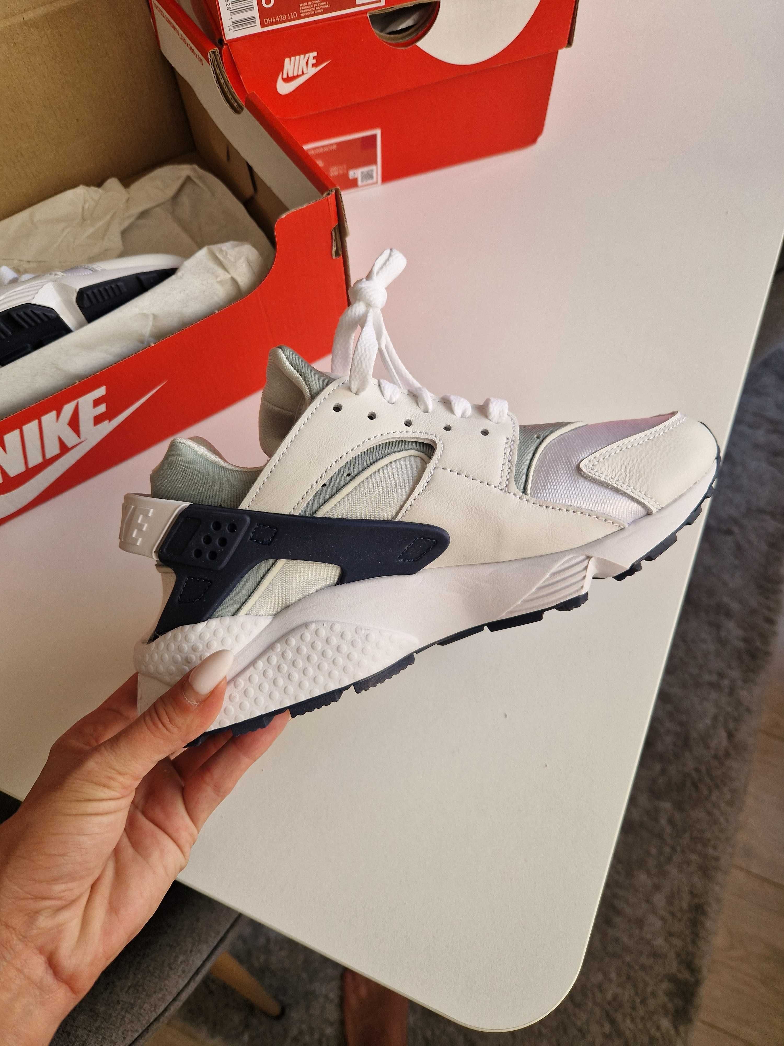 Дамски маратонки Nike Huarache