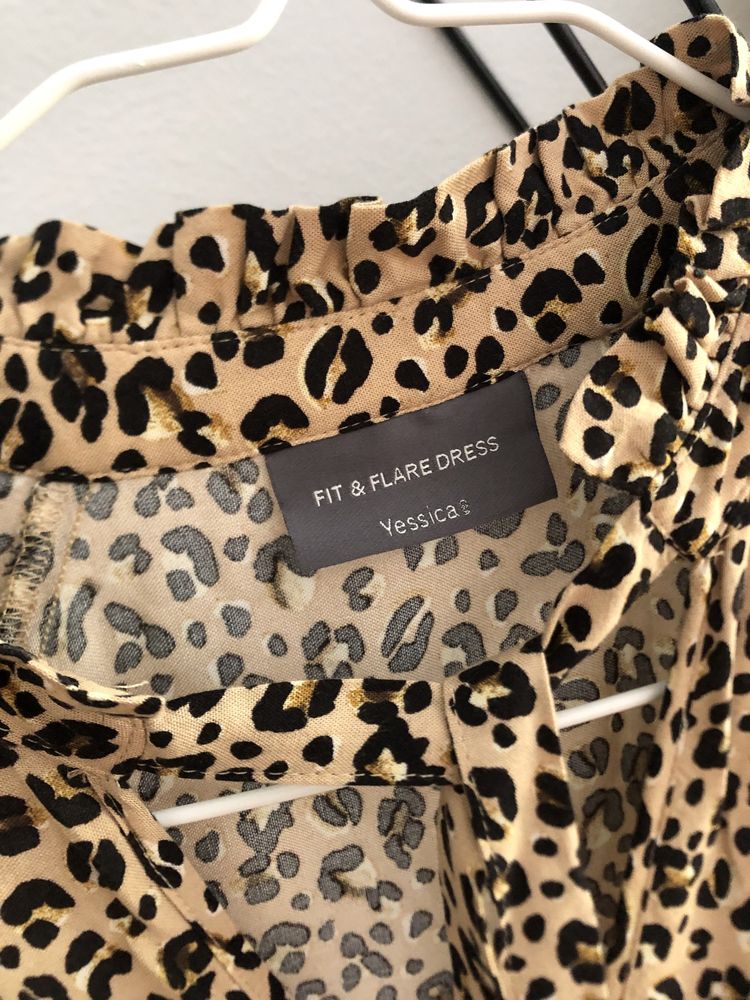 Rochie Animal print C&A