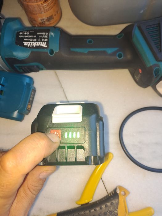 Set Makita flex autofiletanta si impact