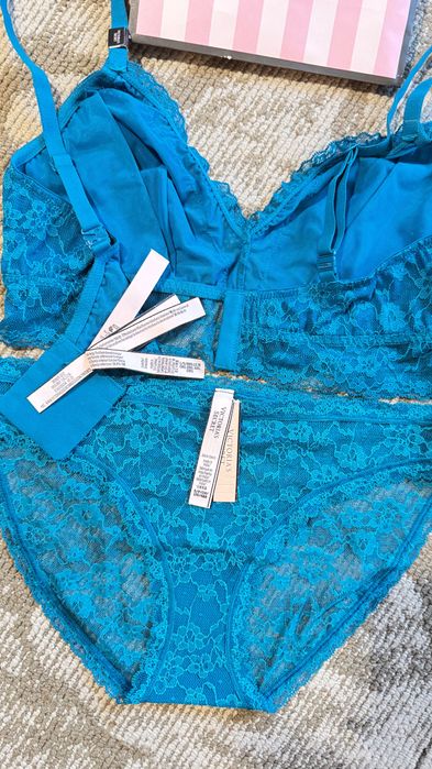 Комплект дантелено бельо Victoria's secret, красив тюркуаз цвят
