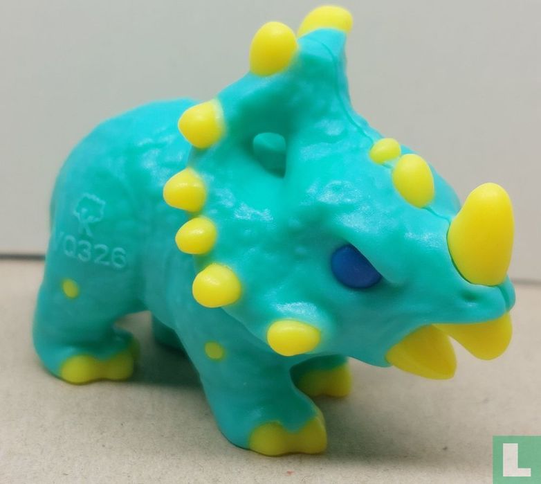 Продам фигурку из коллекции kinder joy Jurassic world