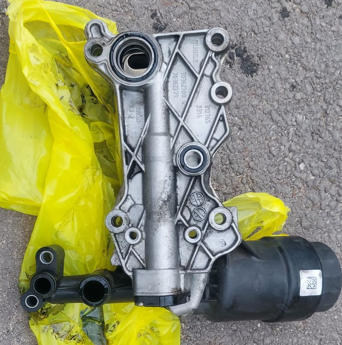 Маслен охладител за mercedes 651