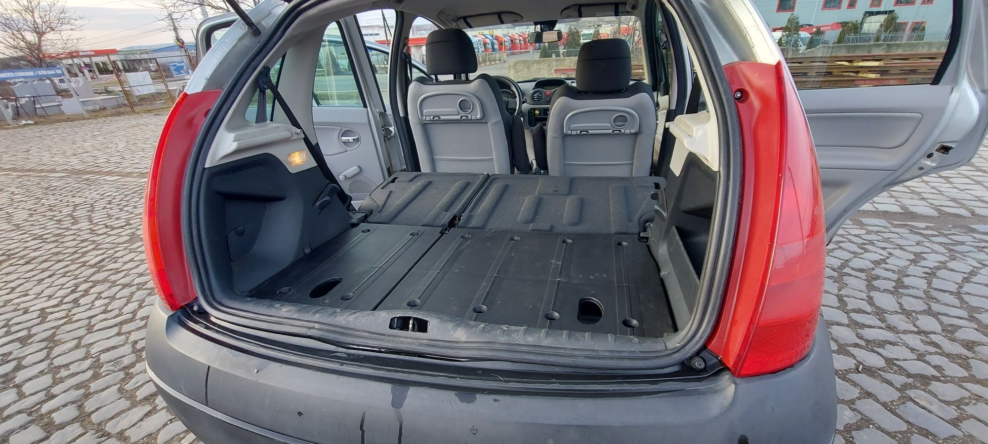 De vanzare Citroen C3, benzinaina