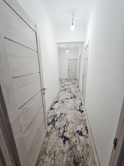 Янги Дархон 3. 2/9/16 59 м² Сергели продаётся квартира