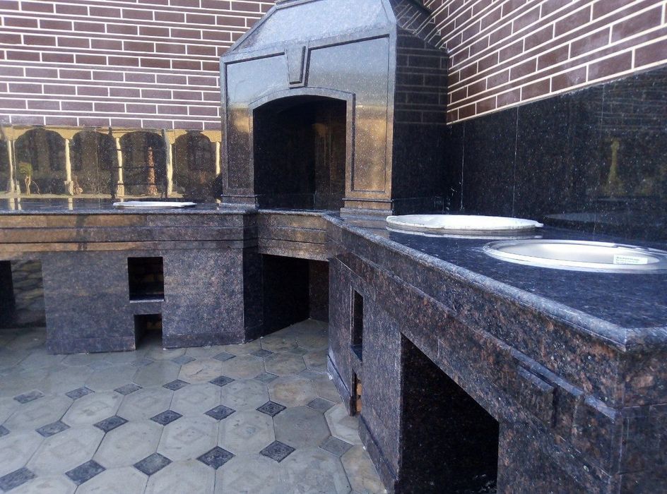 Тош ва кафель териш хизматини таклиф этамиз