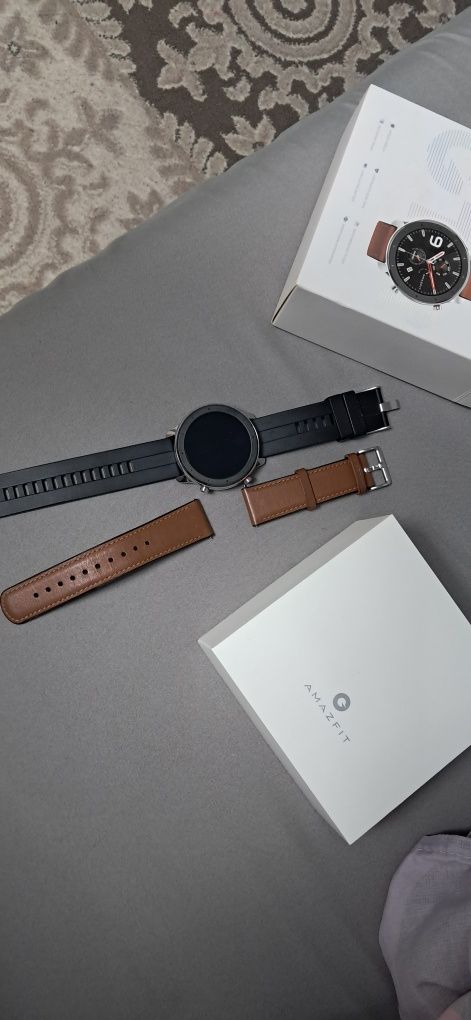 Смарт часы AMAZFIT GT47 состояние нового