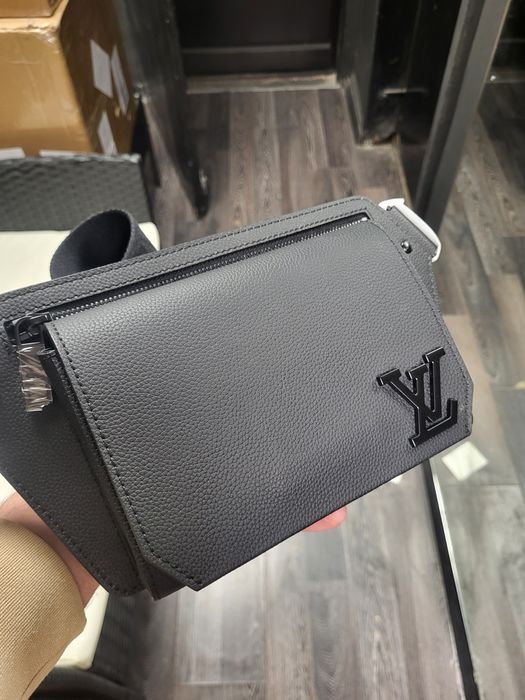 Чанта Louis Vuitton Sling Bag