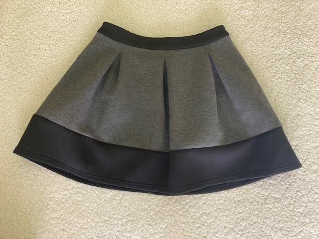 Fustă mini,  mărime M.