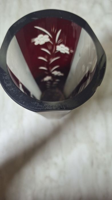 100 lei Vaza cristal rubin