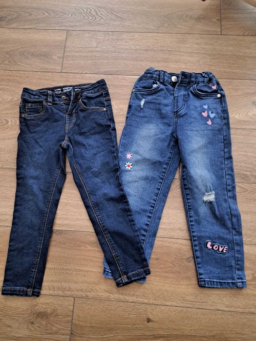 Дрешки момиче 104см