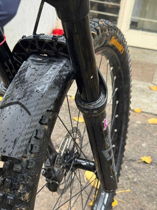 Vand Furcă RockShox Lyrik Select Rc 150mm !NECSESITA SERVICE!