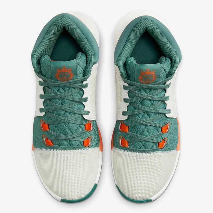 Nike adidasi baschet LeBron Witness 8