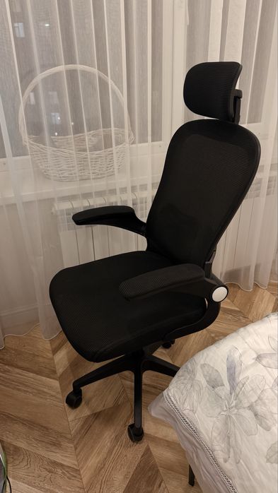 Продам кресло офисное