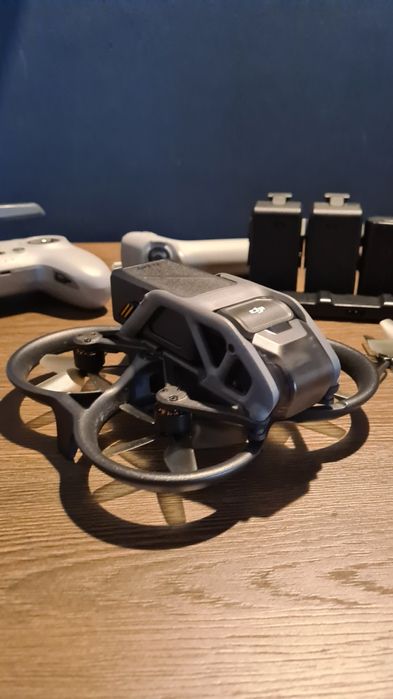 DJI Avata 1 – pachet complet FPV + Telecomanda