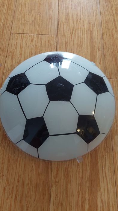 Aplica bec camera copil