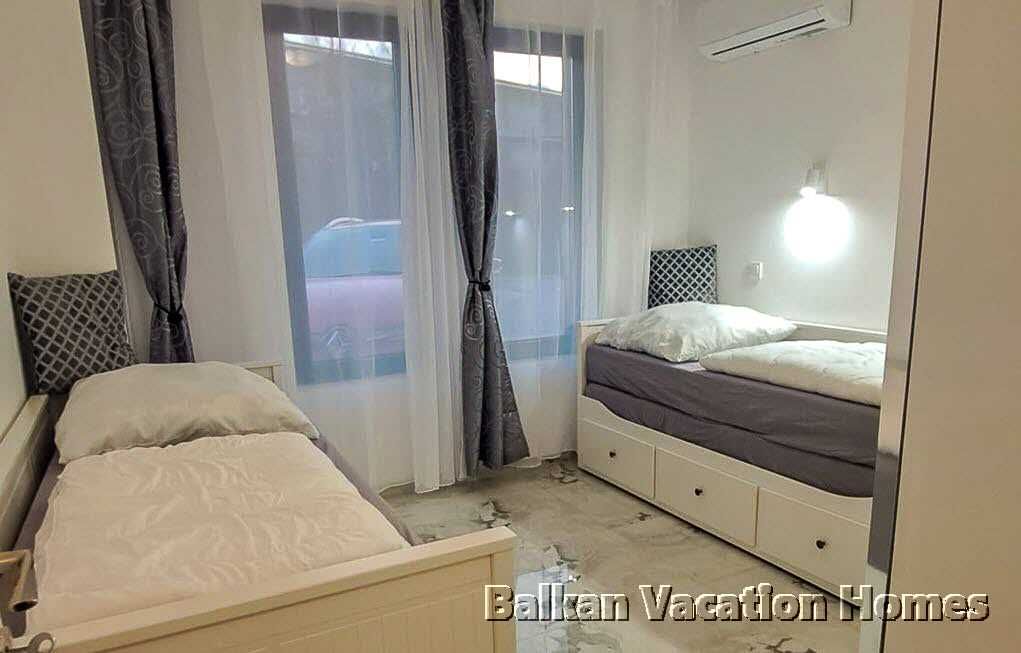 Продава се Тристаен апартамент в Обзор - 101 кв.м за 1832 €/кв.м - Снимка #7