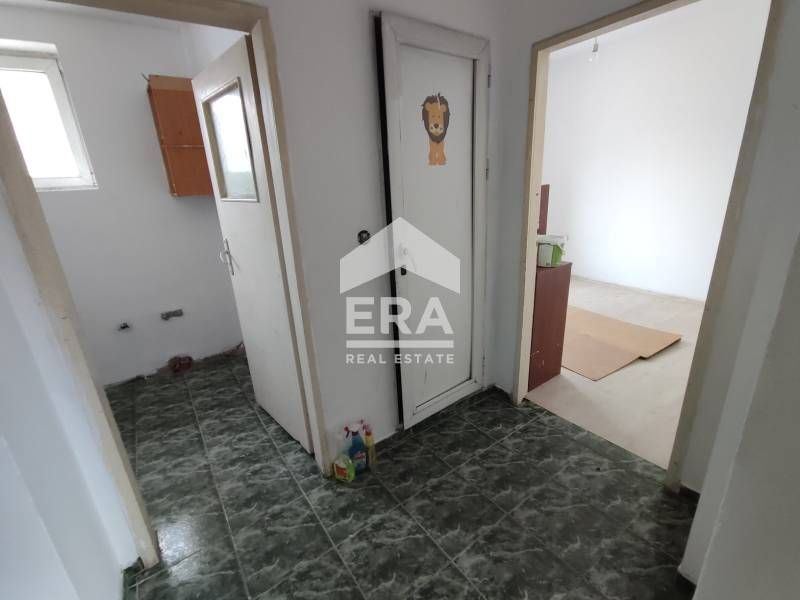 Продава се Двустаен апартамент в Варна, Аспарухово - 40 кв.м за 2073 €/кв.м - Снимка #3
