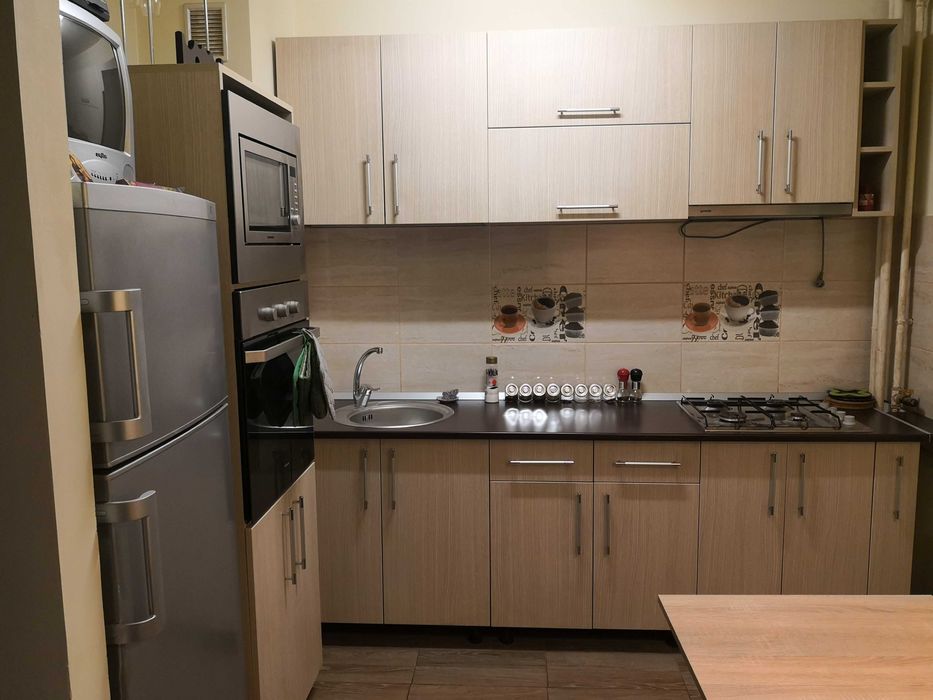 Inchiriez Apartament 3 camere Pantelimon