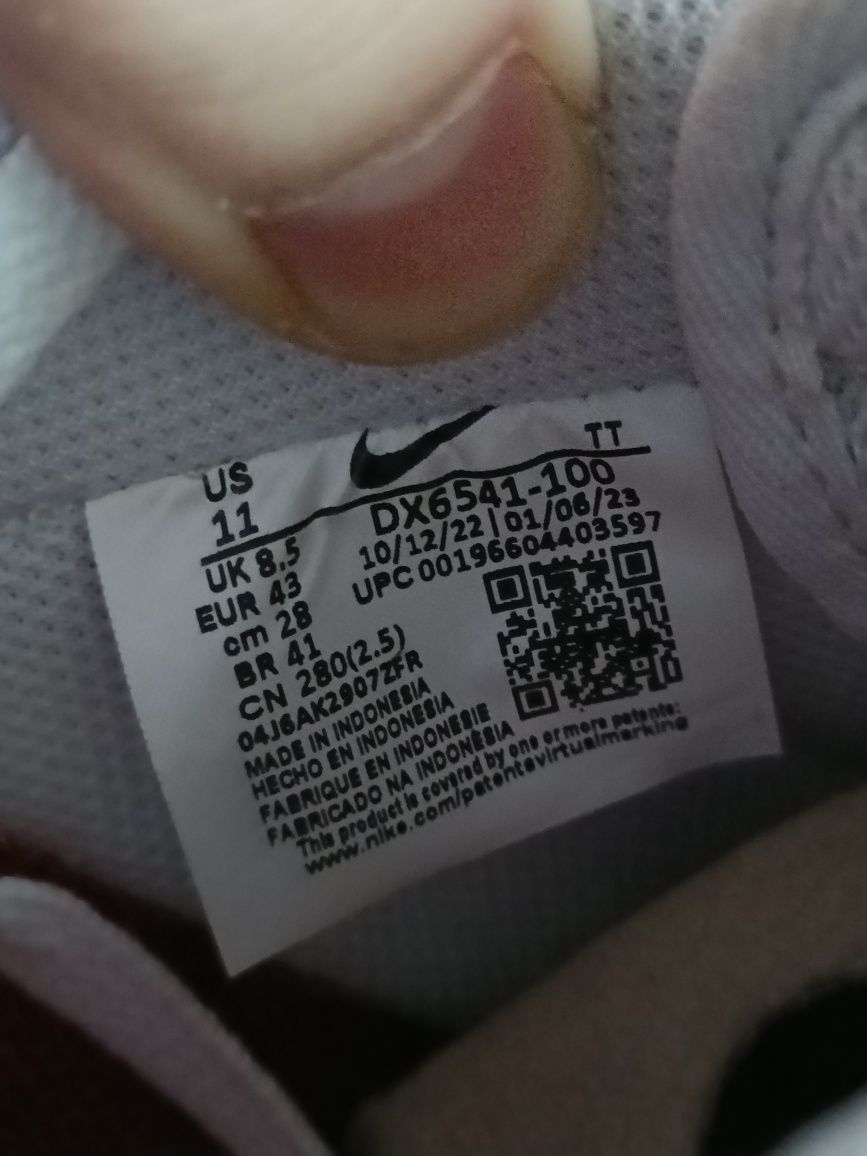 Nike Air Force 1 '07 Ess Snkr номер 43 код 53A