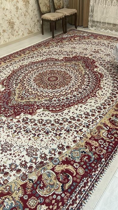 Ковер, стандартный в хорош сост.